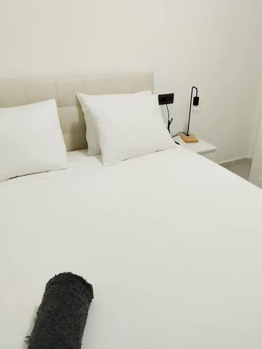 Heredia 21 Pedrega Malaga Apartment